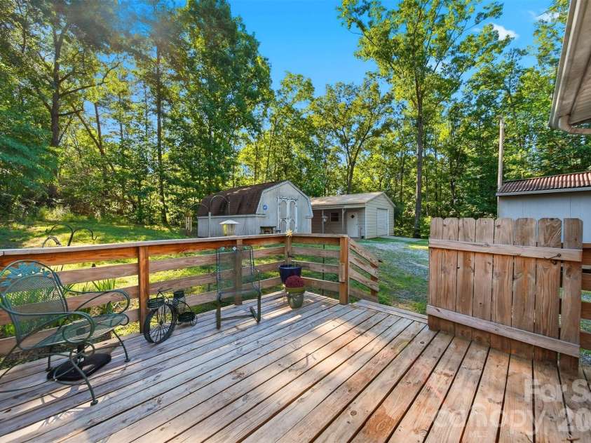 3991 Silver Creek Terrace, Morganton, NC 28655.  MLS# CAR4389533, YatesRealty ID 16052. 