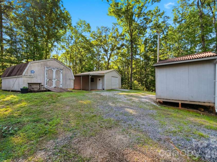 3991 Silver Creek Terrace, Morganton, NC 28655.  MLS# CAR4389533, YatesRealty ID 16052. 