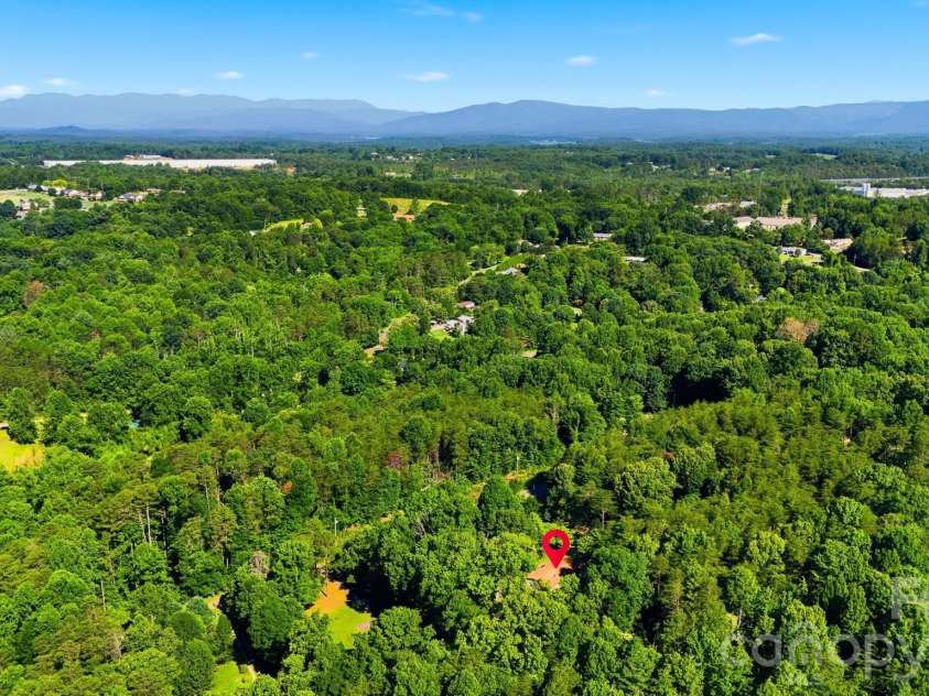 3991 Silver Creek Terrace, Morganton, NC 28655.  MLS# CAR4389533, YatesRealty ID 16052. 
