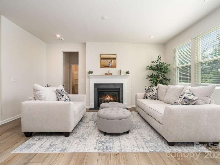 9102 Buckley Court, Charlotte, NC 28269.  MLS# CAR4247901, YatesRealty ID 16054. 