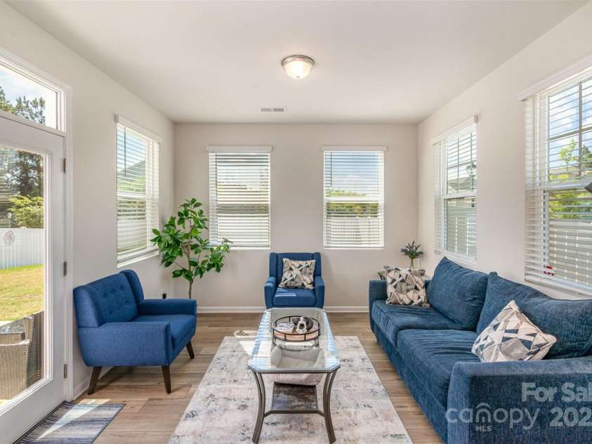 9102 Buckley Court, Charlotte, NC 28269.  MLS# CAR4247901, YatesRealty ID 16054. 