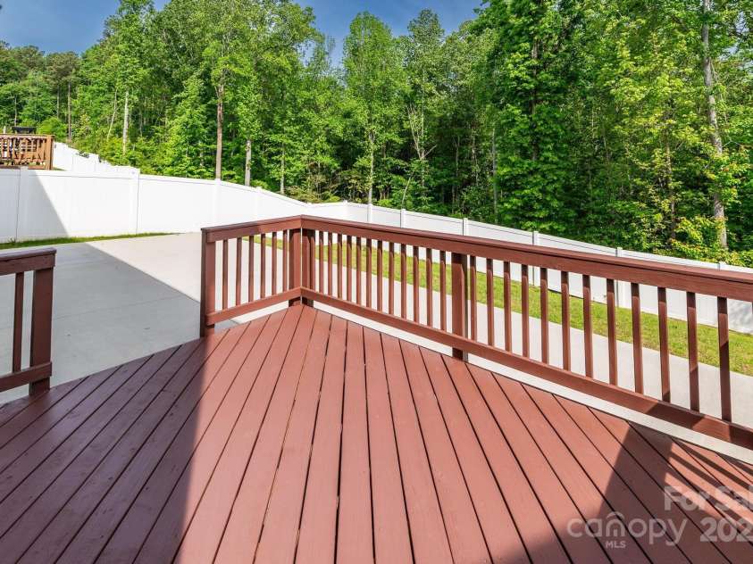 424 Preston Road, Mooresville, NC 28117.  MLS# CAR4252036, YatesRealty ID 16055. Tree view