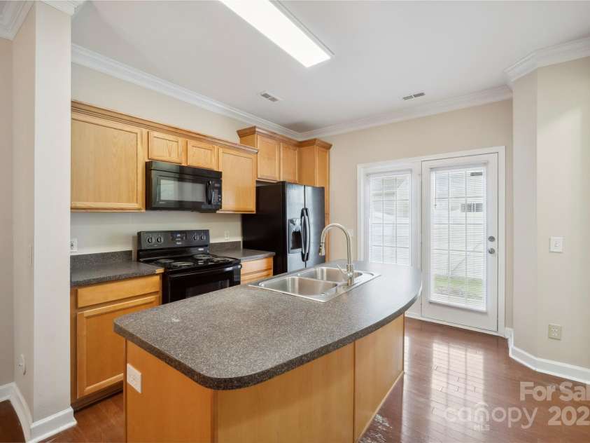 13358 Calloway Glen Drive, Charlotte, NC 28273.  MLS# CAR4258766, YatesRealty ID 16056. 