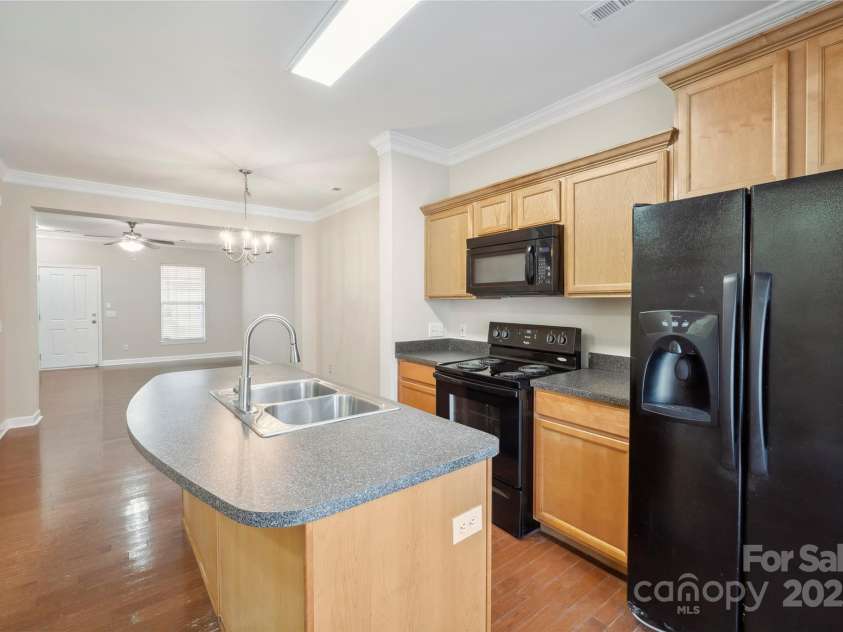 13358 Calloway Glen Drive, Charlotte, NC 28273.  MLS# CAR4258766, YatesRealty ID 16056. 