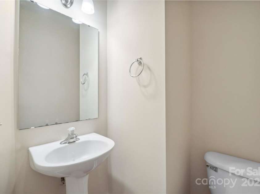 13358 Calloway Glen Drive, Charlotte, NC 28273.  MLS# CAR4258766, YatesRealty ID 16056. 