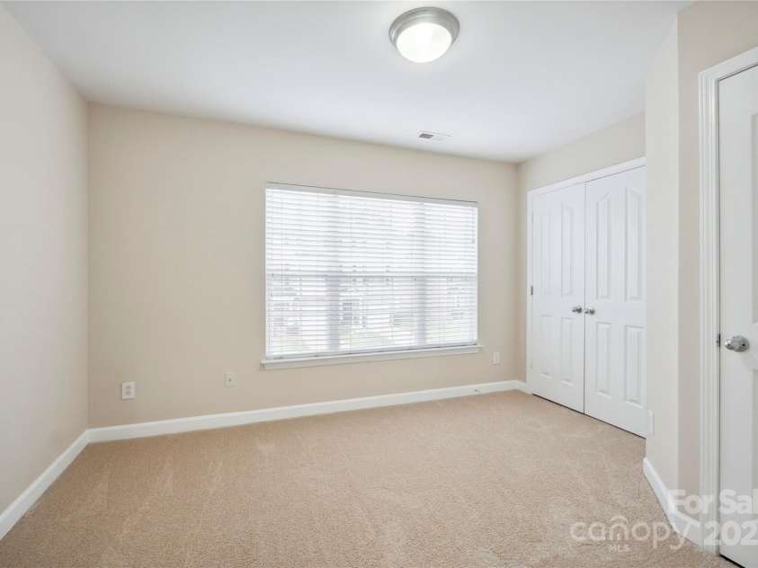 13358 Calloway Glen Drive, Charlotte, NC 28273.  MLS# CAR4258766, YatesRealty ID 16056. 