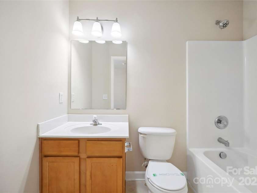 13358 Calloway Glen Drive, Charlotte, NC 28273.  MLS# CAR4258766, YatesRealty ID 16056. 