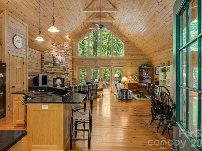 240 Ravenswood Drive, Marion, NC 28752.  MLS# CAR4322365, YatesRealty ID 16058. 