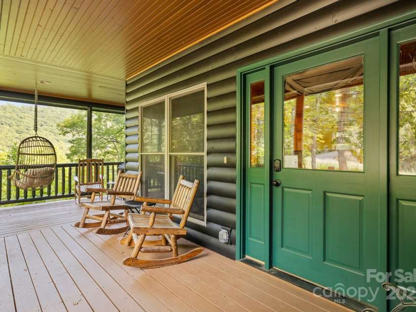 225 Magnolia Drive, Bryson City, NC 28713.  MLS# CAR4256326, YatesRealty ID 16059. 