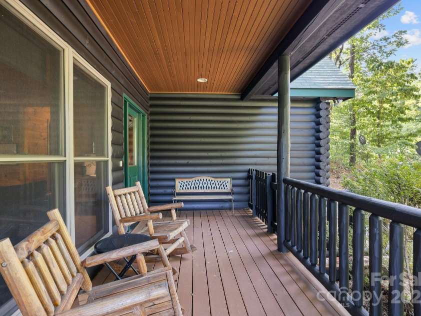 225 Magnolia Drive, Bryson City, NC 28713.  MLS# CAR4256326, YatesRealty ID 16059. 