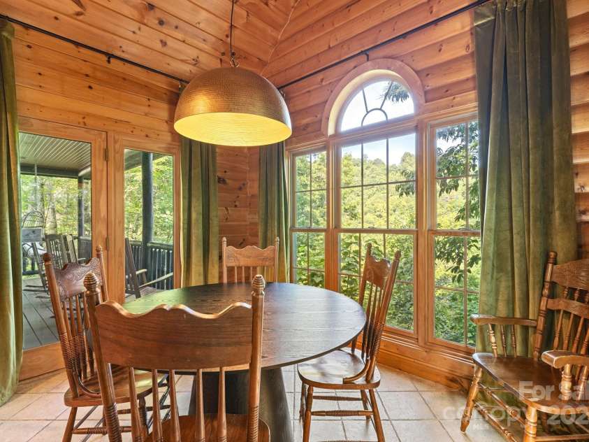 225 Magnolia Drive, Bryson City, NC 28713.  MLS# CAR4256326, YatesRealty ID 16059. 