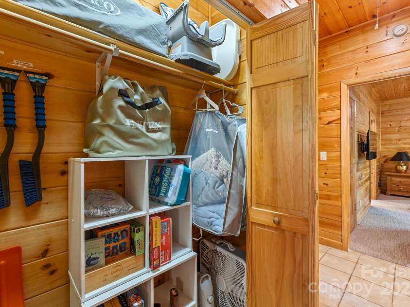 225 Magnolia Drive, Bryson City, NC 28713.  MLS# CAR4256326, YatesRealty ID 16059. 