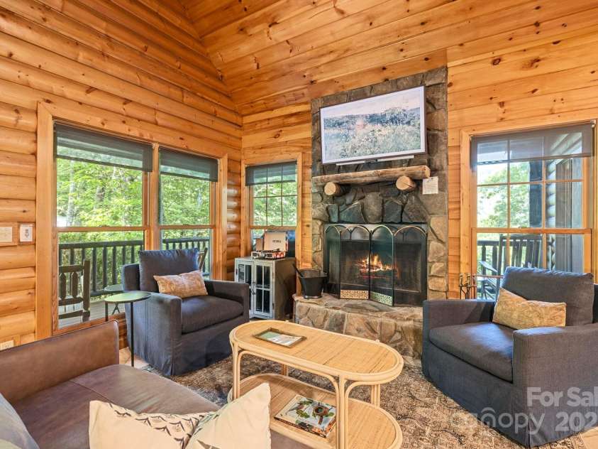 225 Magnolia Drive, Bryson City, NC 28713.  MLS# CAR4256326, YatesRealty ID 16059. 