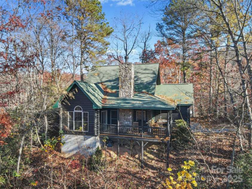 225 Magnolia Drive, Bryson City, NC 28713.  MLS# CAR4256326, YatesRealty ID 16059. 