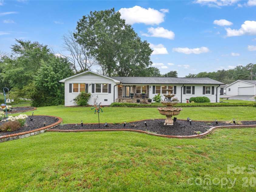 2524 Griffith Road, Monroe, NC 28112.  MLS# CAR4420258, YatesRealty ID 16059. 