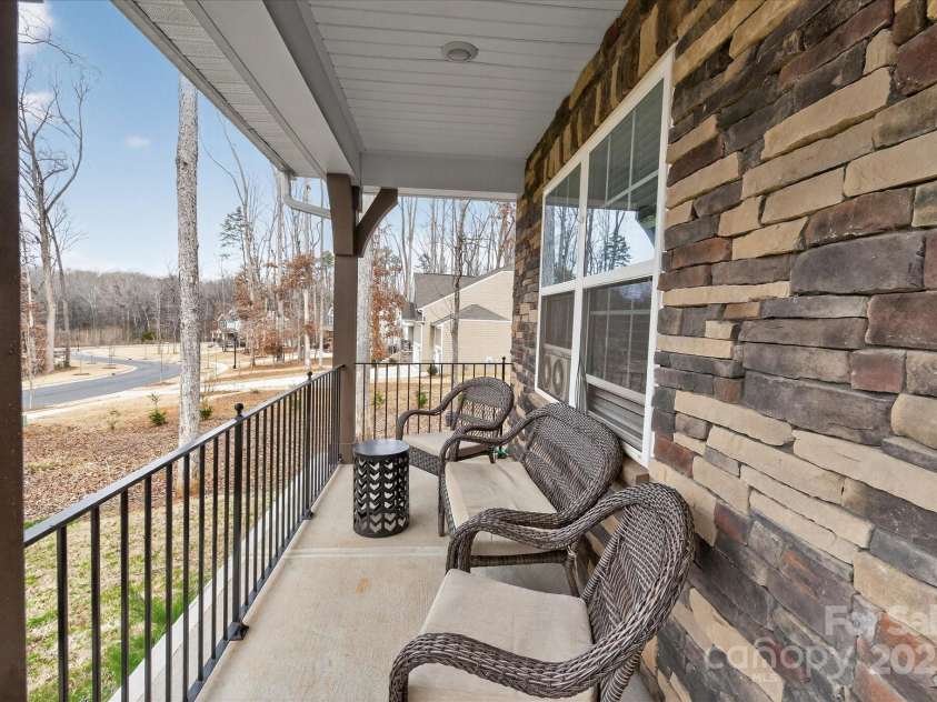 13017 Cinnamon Fern Lane, Mint Hill, NC 28227.  MLS# CAR4330864, YatesRealty ID 1606. Front Porch
