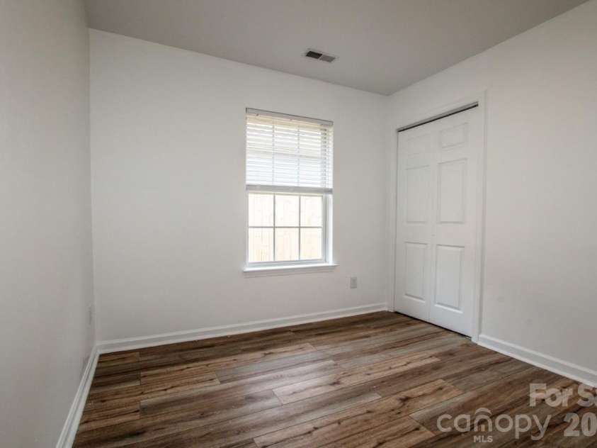 332 Cassidy Lane, Mooresville, NC 28115.  MLS# CAR4368929, YatesRealty ID 16061. 