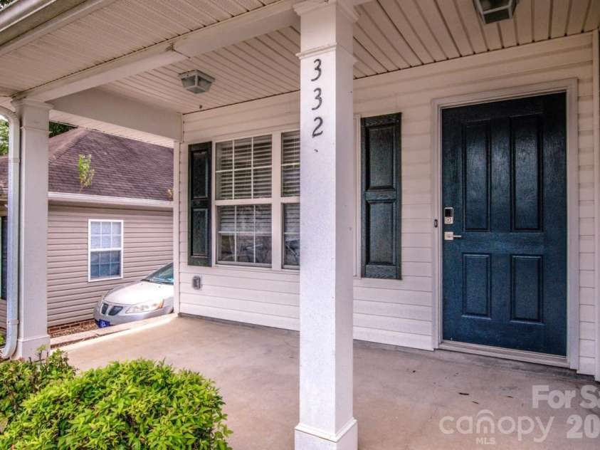 332 Cassidy Lane, Mooresville, NC 28115.  MLS# CAR4368929, YatesRealty ID 16061. 