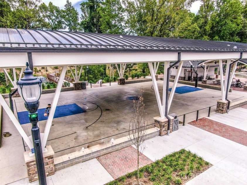 332 Cassidy Lane, Mooresville, NC 28115.  MLS# CAR4368929, YatesRealty ID 16061. 