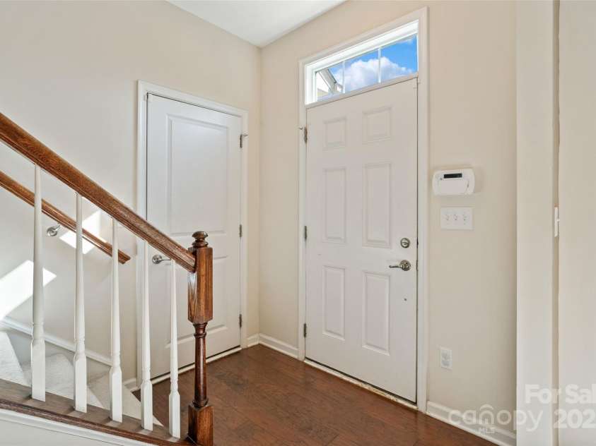 9618 Springholm Drive, Charlotte, NC 28278.  MLS# CAR4246189, YatesRealty ID 16061. 