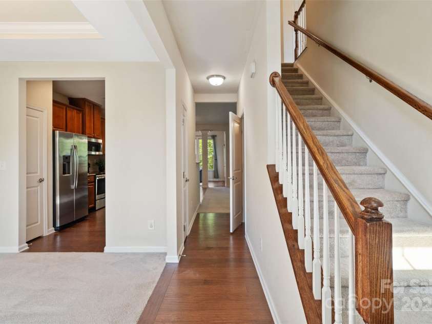 9618 Springholm Drive, Charlotte, NC 28278.  MLS# CAR4246189, YatesRealty ID 16061. 