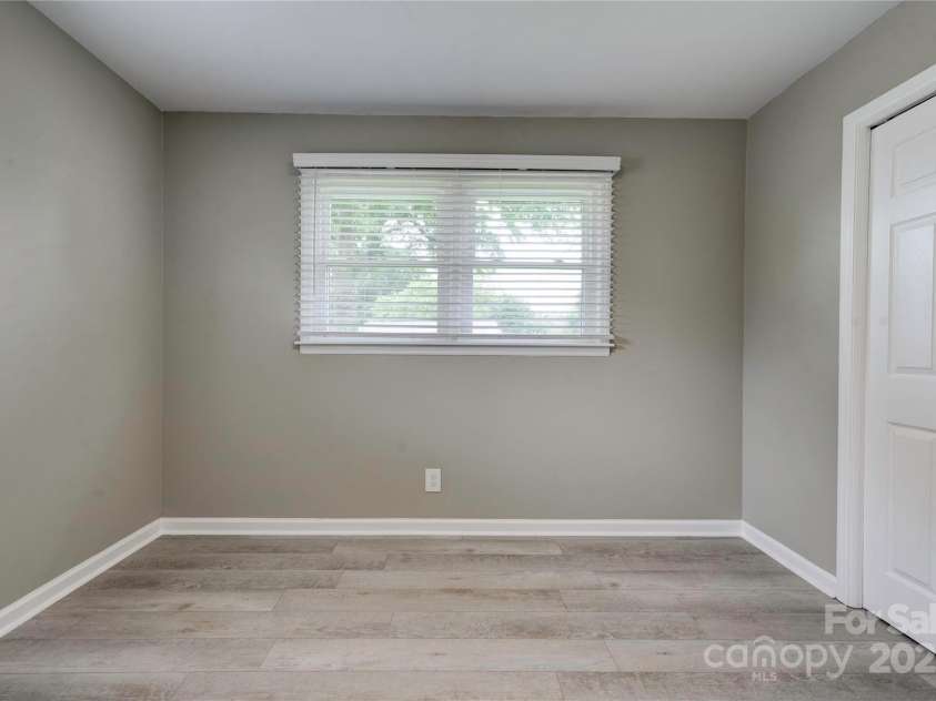 1690 Montevista Drive, Shelby, NC 28150.  MLS# CAR4256275, YatesRealty ID 16062. Bedroom 3