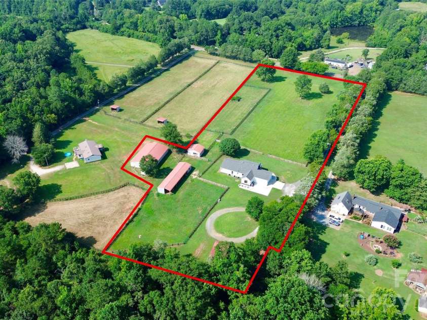 5008 Steele Village Road, Rock Hill, SC 29730.  MLS# CAR4363417, YatesRealty ID 16062. 