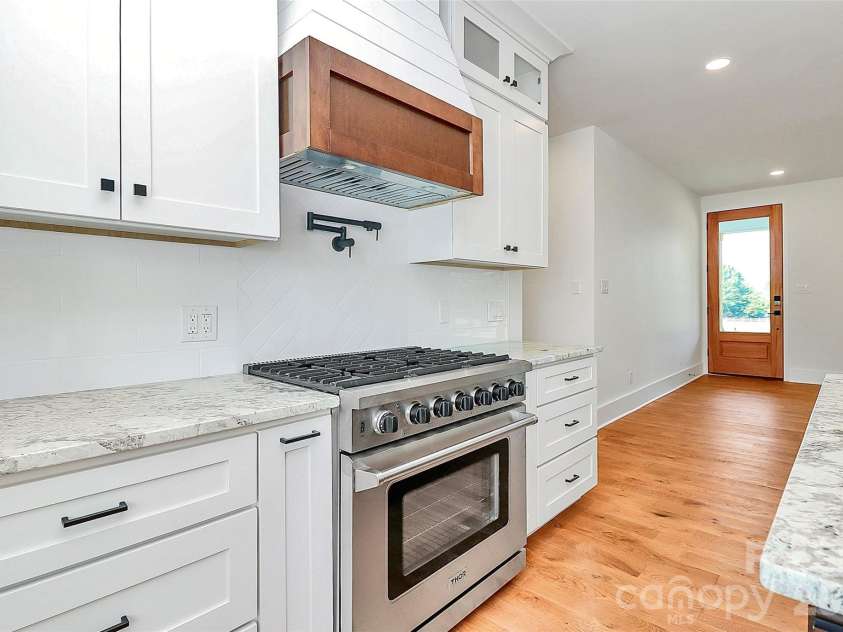 5008 Steele Village Road, Rock Hill, SC 29730.  MLS# CAR4363417, YatesRealty ID 16062. 