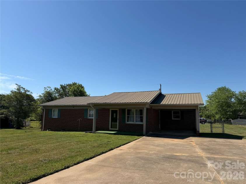 372 Ferry Road, Forest City, NC 28043.  MLS# CAR4370894, YatesRealty ID 16064. 