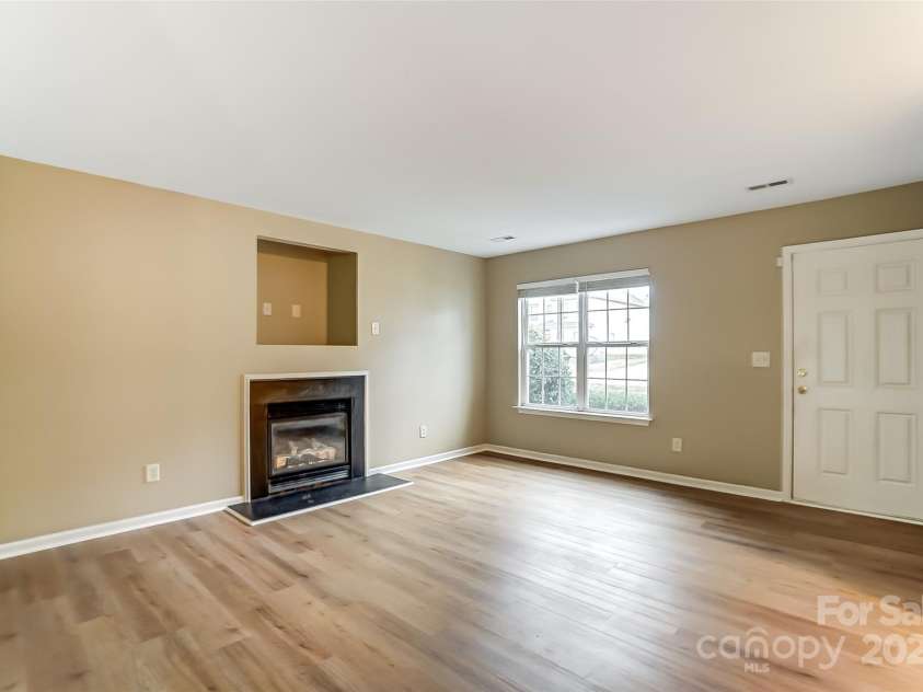 830 Wilcrest Court, York, SC 29745.  MLS# CAR4220923, YatesRealty ID 16064. 