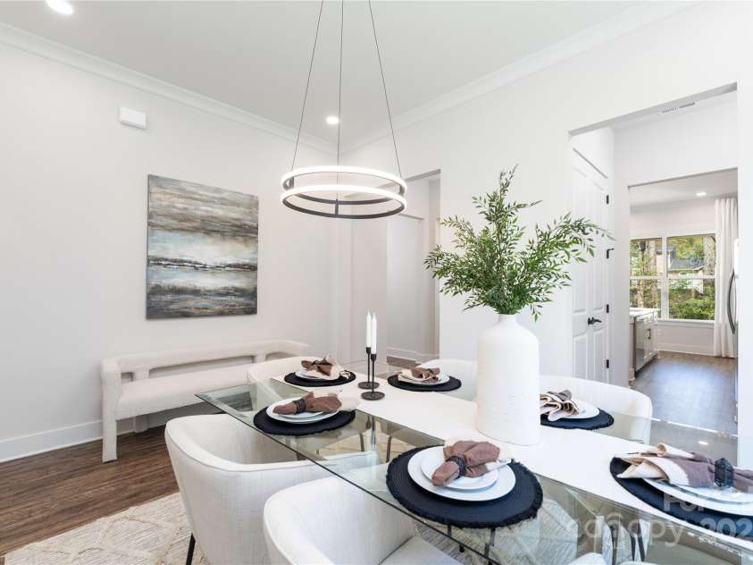 3895 12th Street, Hickory, NC 28601.  MLS# CAR4238756, YatesRealty ID 16065. 