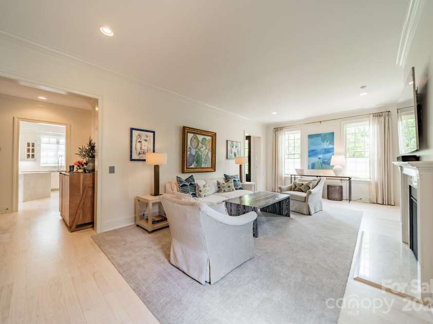 1801 Maryland Avenue, Charlotte, NC 28209.  MLS# CAR4235265, YatesRealty ID 16069. 