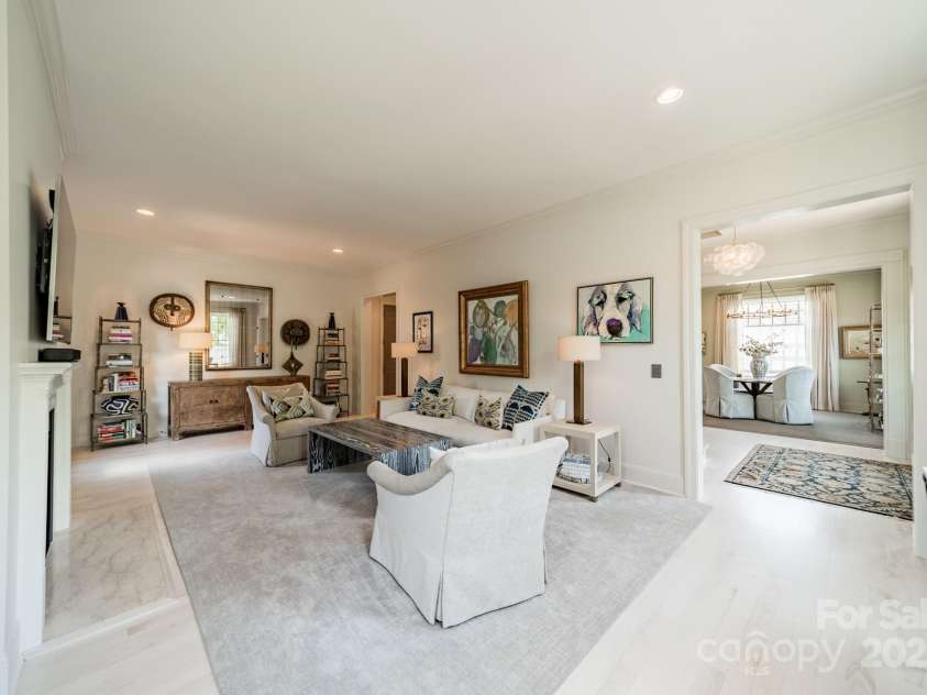 1801 Maryland Avenue, Charlotte, NC 28209.  MLS# CAR4235265, YatesRealty ID 16069. 