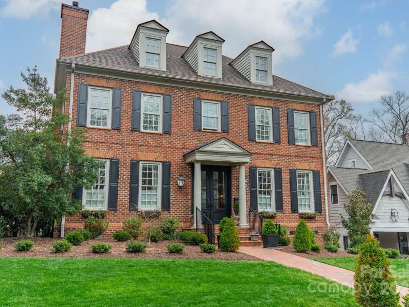 1801 Maryland Avenue, Charlotte, NC 28209.  MLS# CAR4235265, YatesRealty ID 16069. Front exterior. Welcome home!