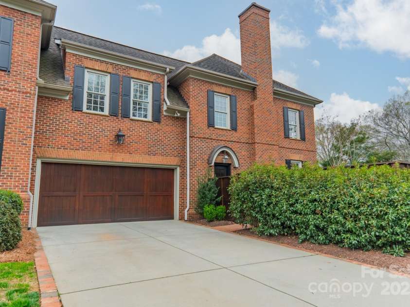 1801 Maryland Avenue, Charlotte, NC 28209.  MLS# CAR4235265, YatesRealty ID 16069. Side exterior / garage