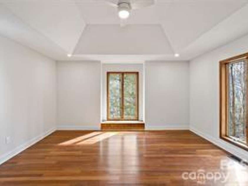 249 Starlin Mountain Road, Bakersville, NC 28705.  MLS# CAR4345394, YatesRealty ID 1607. 