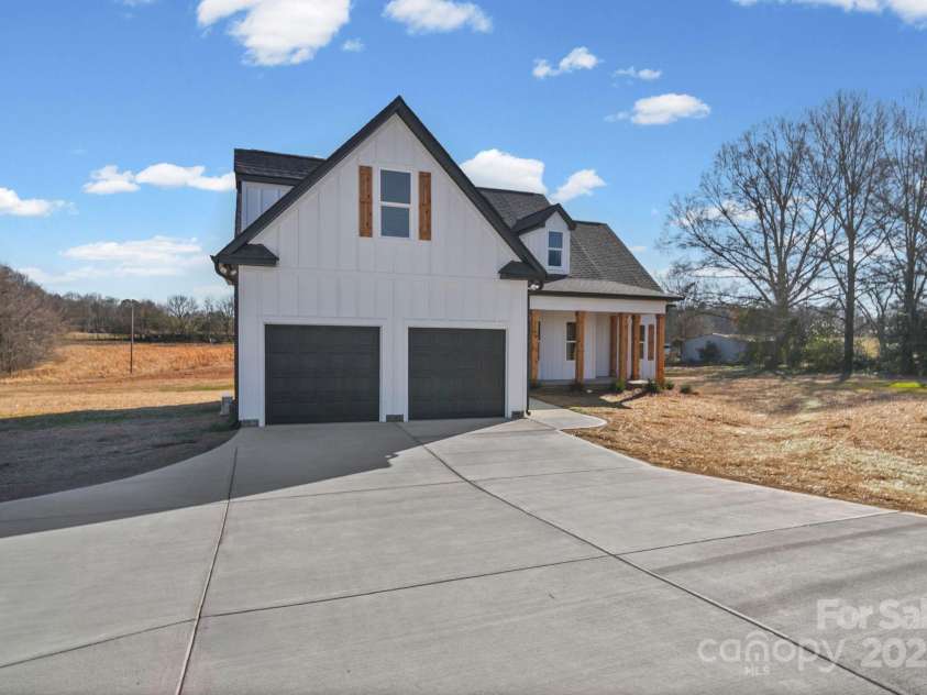 4106 New Salem Road, Marshville, NC 28103.  MLS# CAR4331810, YatesRealty ID 1607. 