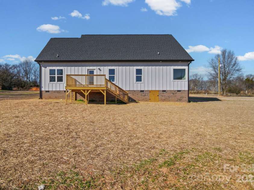 4106 New Salem Road, Marshville, NC 28103.  MLS# CAR4331810, YatesRealty ID 1607. 