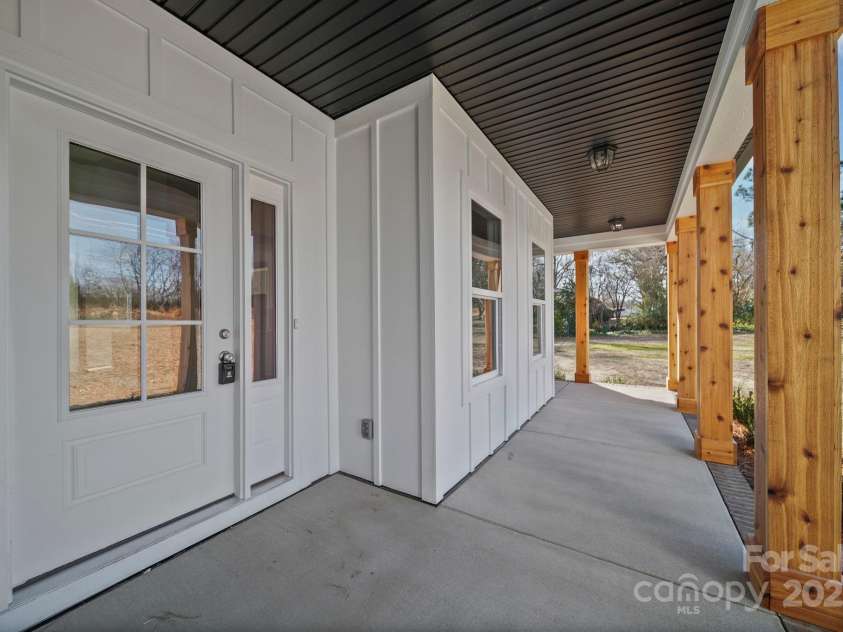 4106 New Salem Road, Marshville, NC 28103.  MLS# CAR4331810, YatesRealty ID 1607. Front Porch