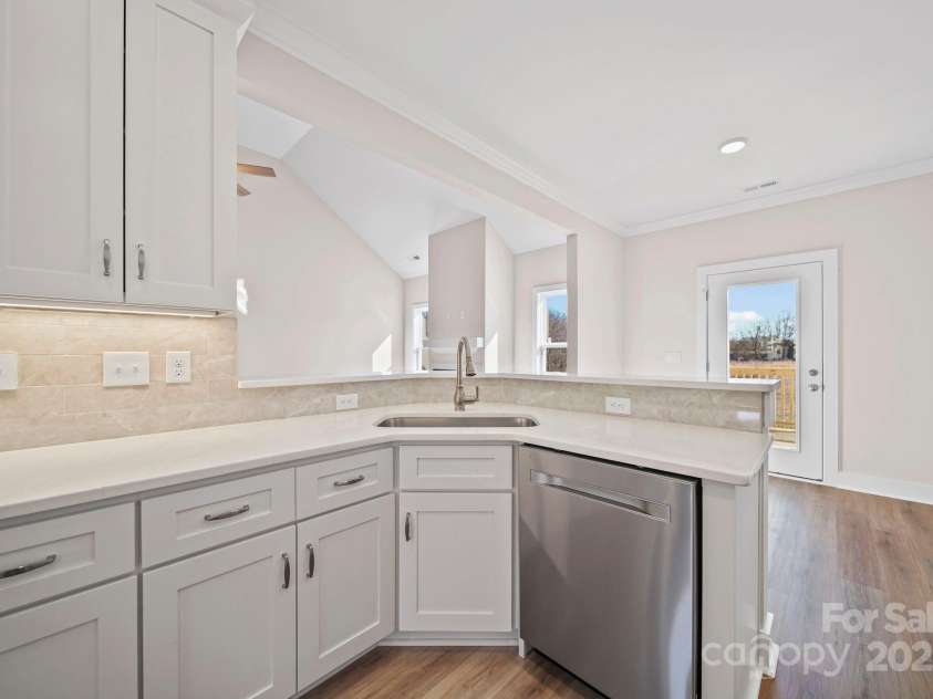 4106 New Salem Road, Marshville, NC 28103.  MLS# CAR4331810, YatesRealty ID 1607. Kitchen