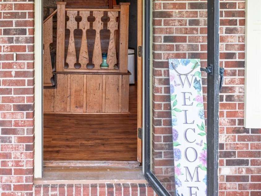 184 Buff Ridge Road, Boone, NC 28607.  MLS# CAR4301636, YatesRealty ID 16071. Entrance