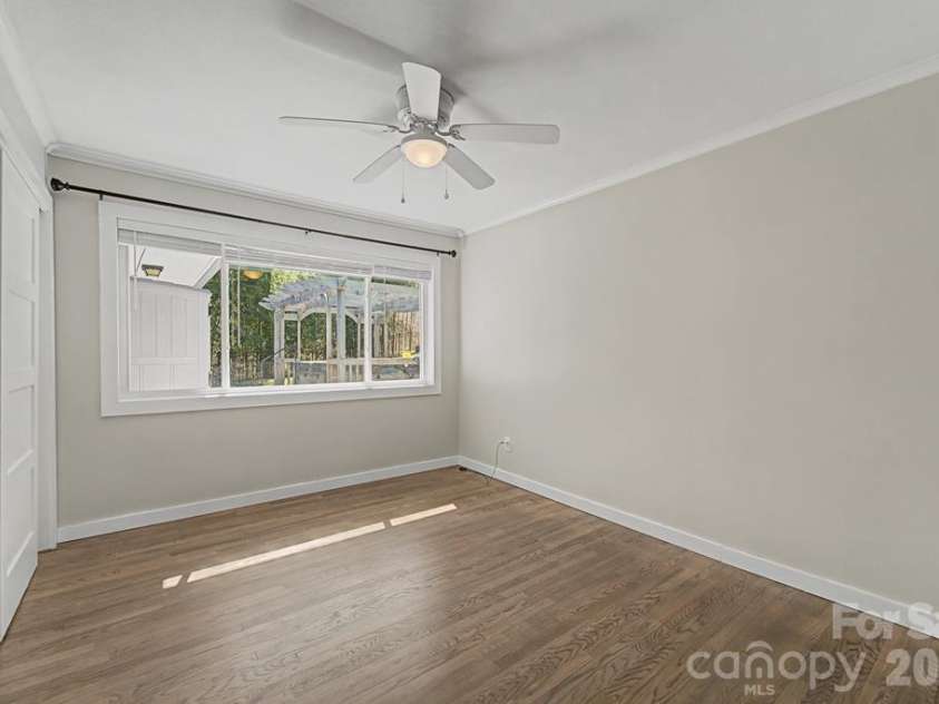 240 North Country Club Drive, Cullowhee, NC 28723.  MLS# CAR4350258, YatesRealty ID 16072. 