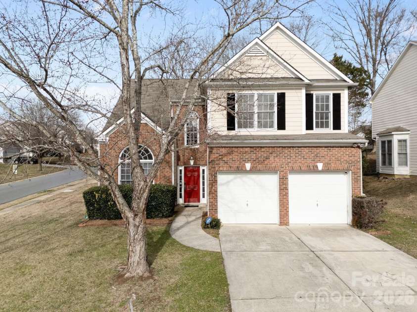 3203 Arklow Road, Charlotte, NC 28269.  MLS# CAR4350253, YatesRealty ID 16073. 