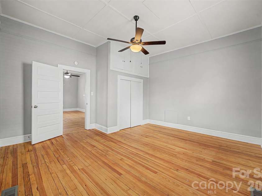59 Cedar Street, Salisbury, NC 28144.  MLS# CAR4349021, YatesRealty ID 16074. 