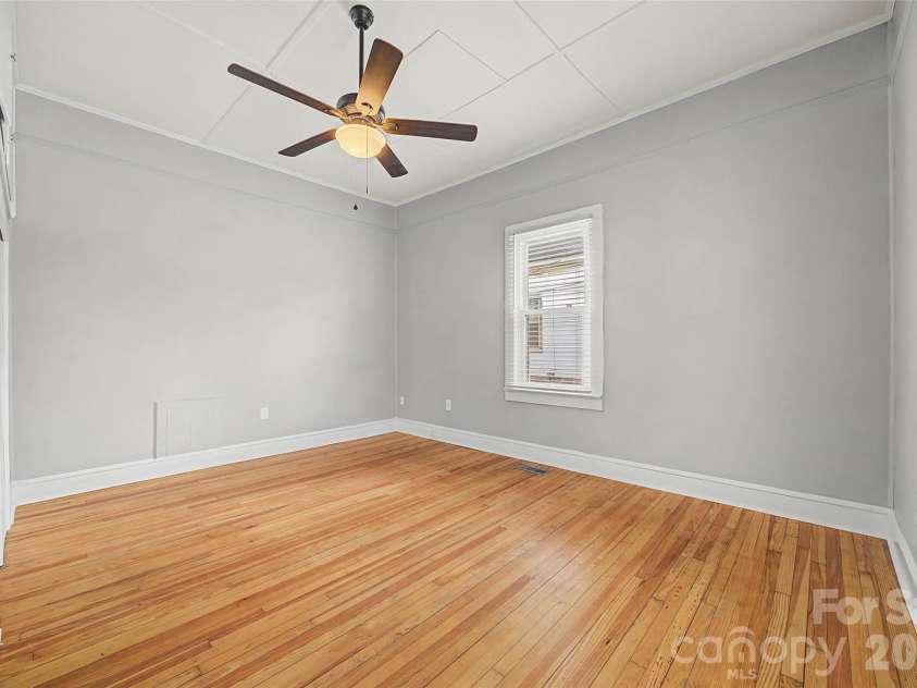 59 Cedar Street, Salisbury, NC 28144.  MLS# CAR4349021, YatesRealty ID 16074. 