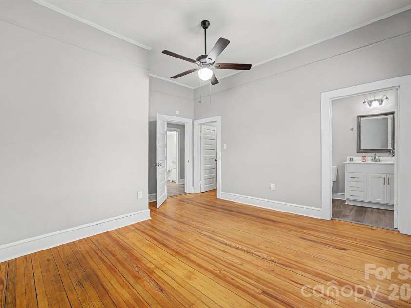 59 Cedar Street, Salisbury, NC 28144.  MLS# CAR4349021, YatesRealty ID 16074. 