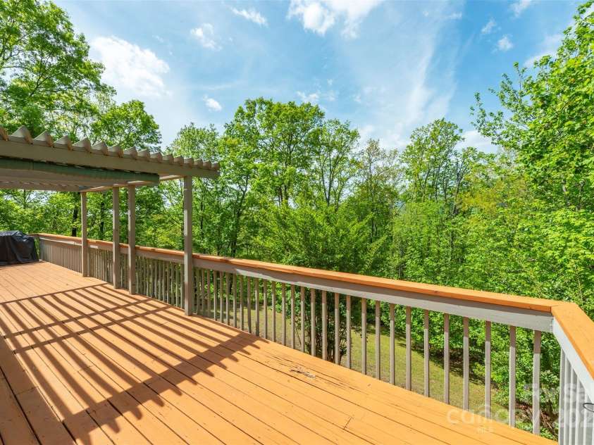 138 Estates Road, Lake Lure, NC 28746.  MLS# CAR4246790, YatesRealty ID 16076. 