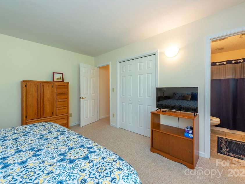 138 Estates Road, Lake Lure, NC 28746.  MLS# CAR4246790, YatesRealty ID 16076. 