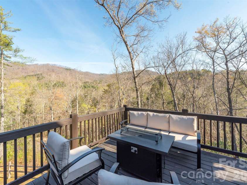 210 Fork Drive, Lake Lure, NC 28746.  MLS# CAR4359953, YatesRealty ID 16076. 