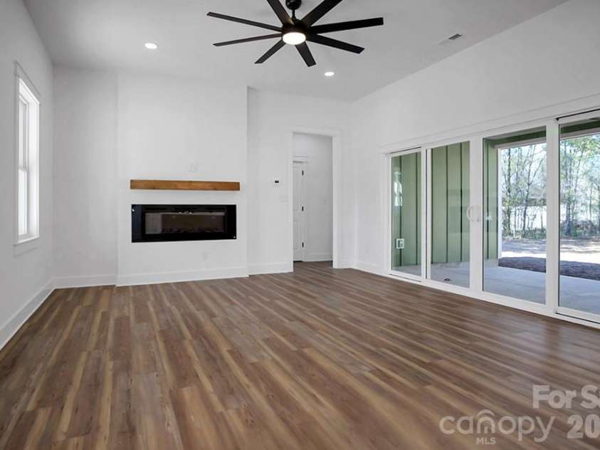 404 JC Dellinger Road, Cherryville, NC 28021.  MLS# CAR4359960, YatesRealty ID 16077. 